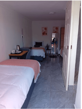 Triple Room - Accommodation Bellville South